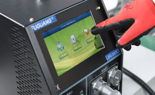 操作介紹丨(shù)福光電子LIFG系列(liè)锂電池模組均(jun1)衡儀